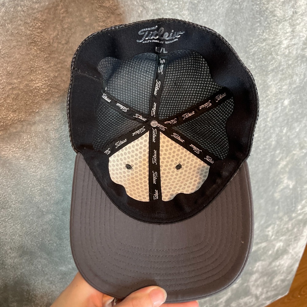 Titleist Pro V1 FootJoy Mesh Stretch Fitted Golf Hat Baseball Cap M/L Gray Black - Picture 5 of 8